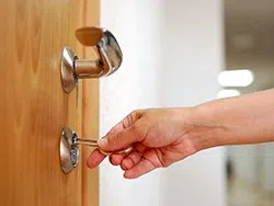 City Locksmith Services Herndon, VA 703-570-4159